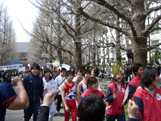 090403-1.gif