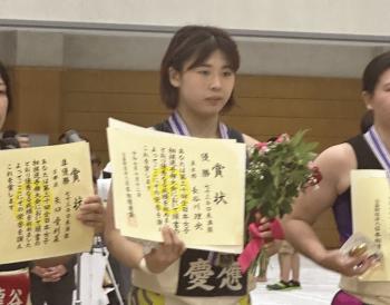 全日本73kg未満級優勝_2.JPG