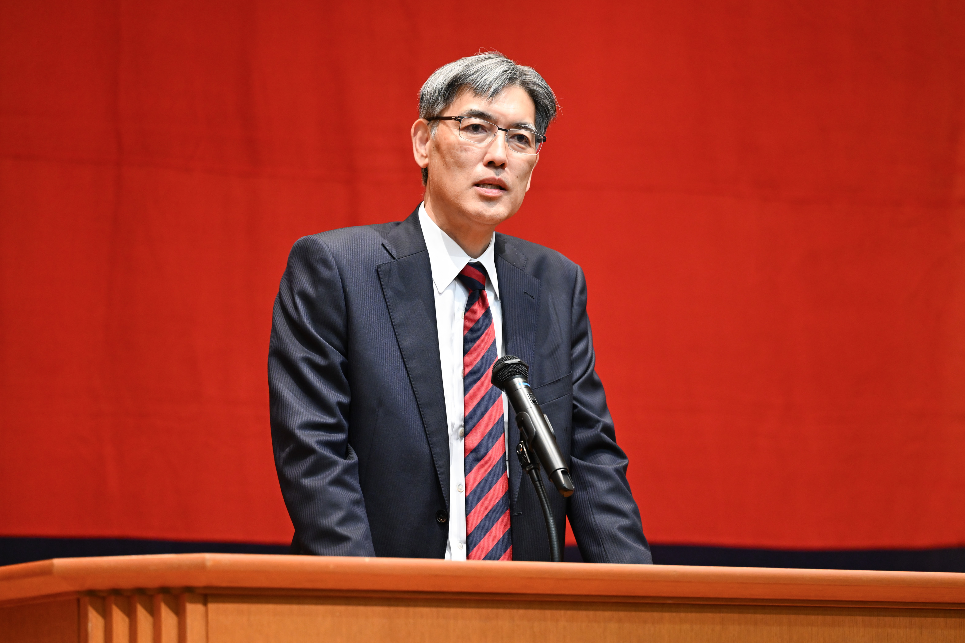 https://www.uaa.keio.ac.jp/topics/p6dn0048.jpg