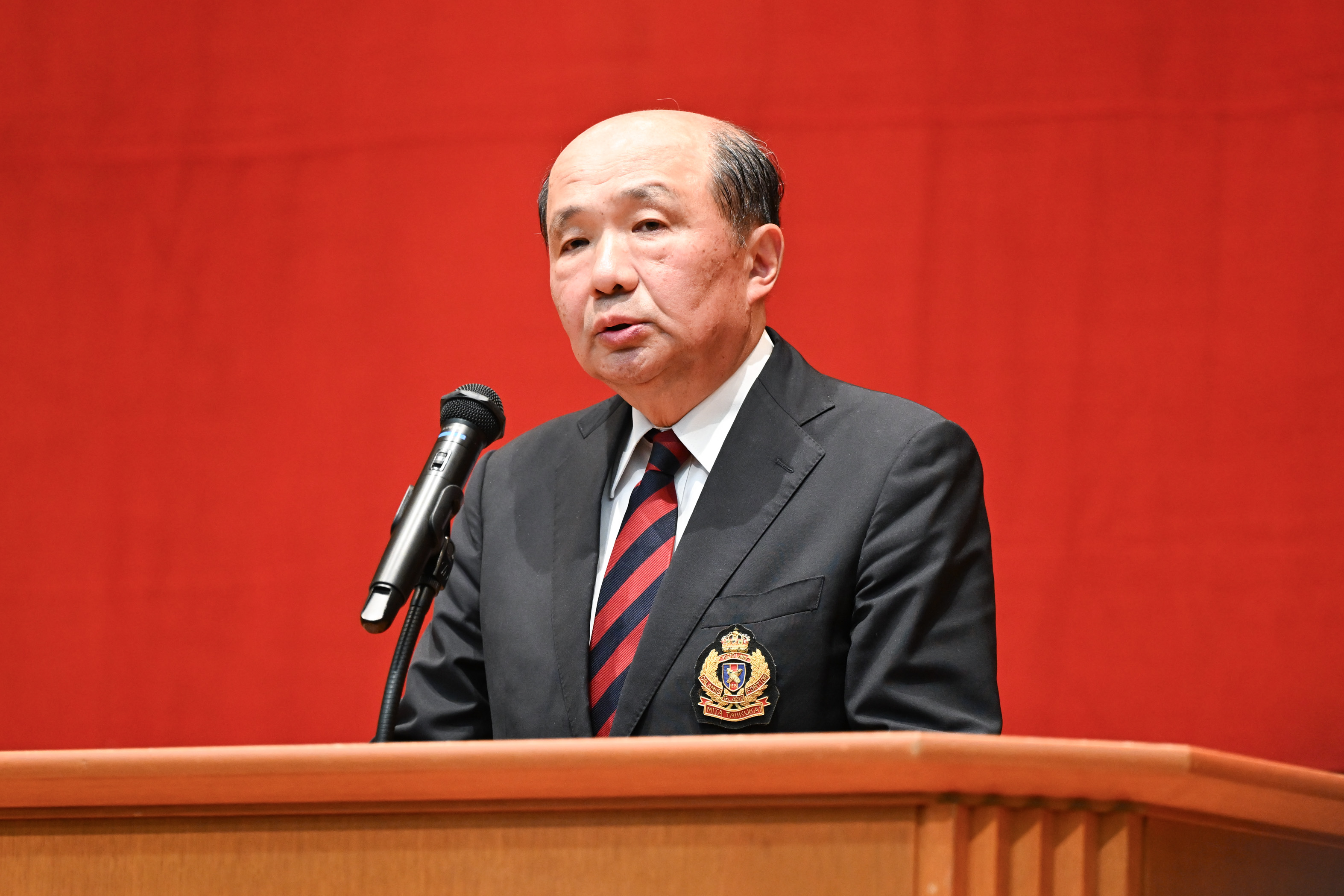 https://www.uaa.keio.ac.jp/topics/p6dn0164.jpg